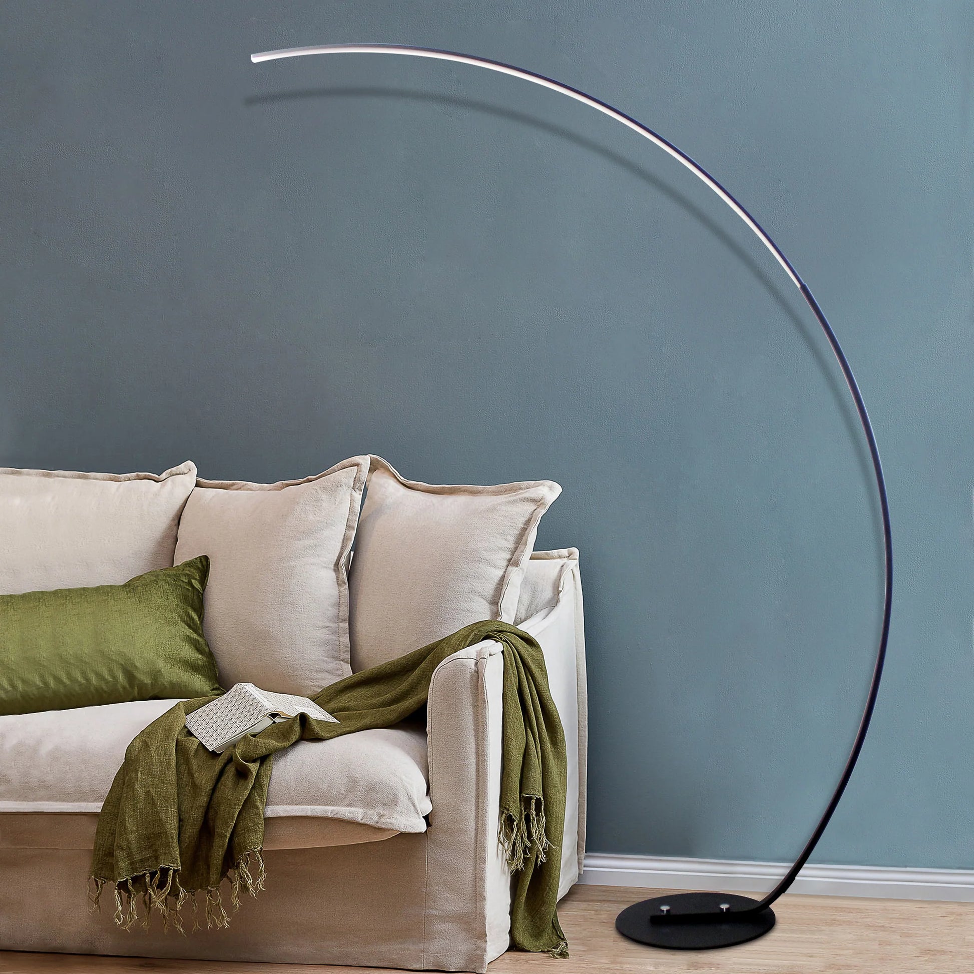 Modern Curve RGBW Floor Lamp